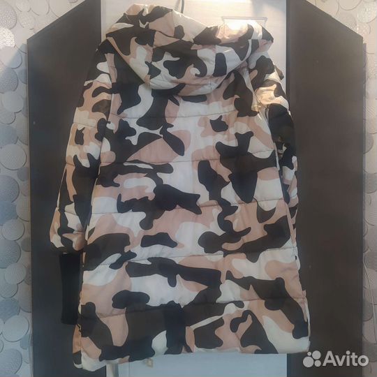 Пальто женское демисезонное 40-42 размер