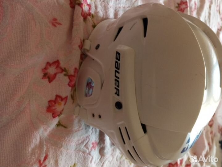 Шлем хоккейный