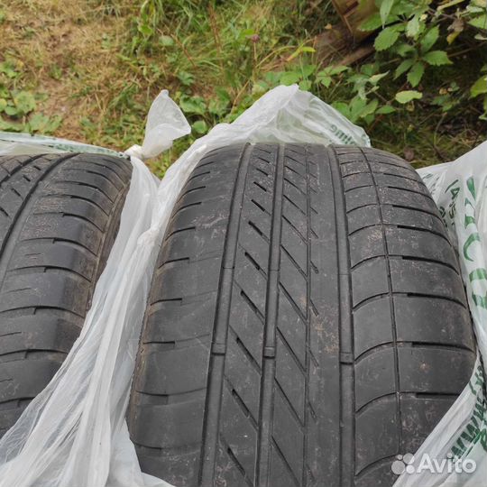 Goodyear Eagle F1 Asymmetric SUV 4x4 255/55 R18 109V