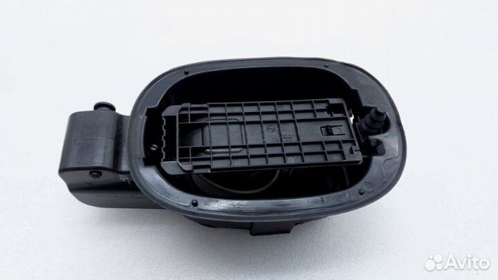 Ниша лючка бензобака Kia Ceed CD G4FG 2023