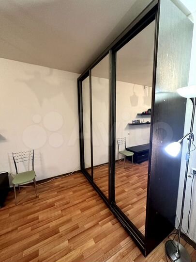 2-к. квартира, 70 м², 3/10 эт.