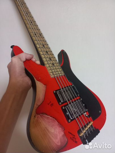 Мастеровой пятиструнный бас