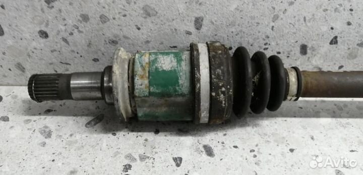 Полуось задняя левая Mitsubishi Outlander