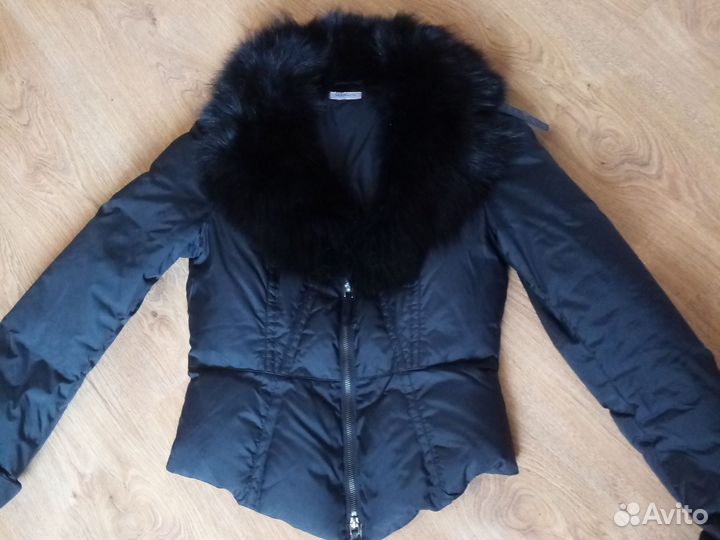 Куртка женская черная короткая 44