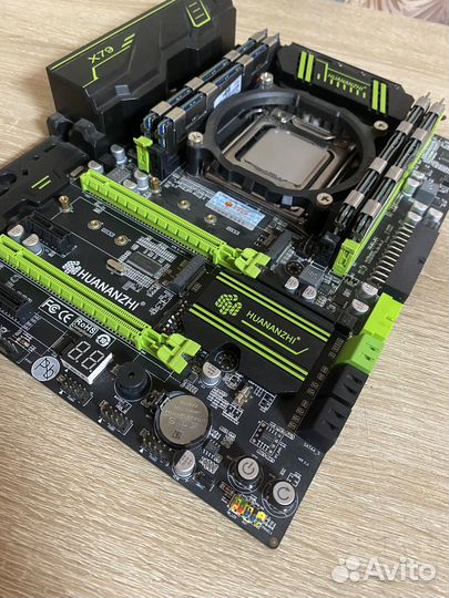 Комплект (2011): мать X79 + xeon 2689 + 16 озу