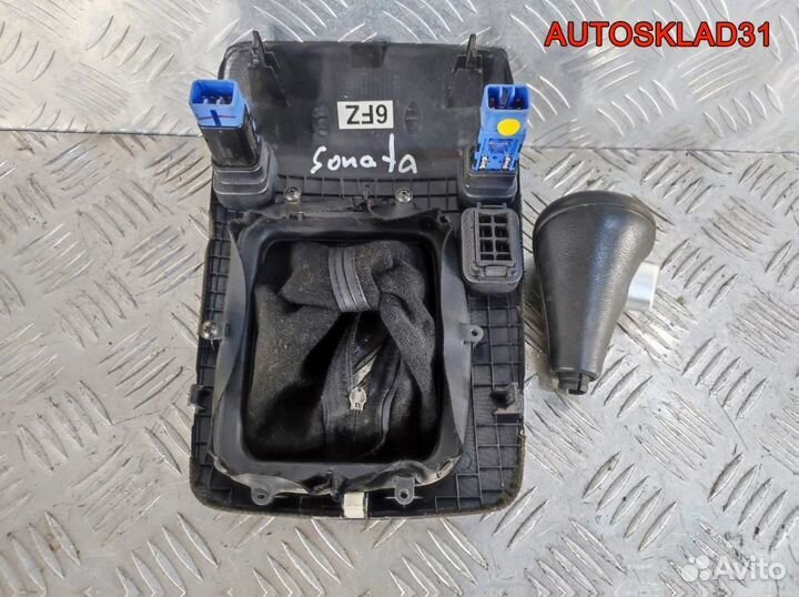 Накладка на кулису МКПП Hyundai Sonata 5 NF