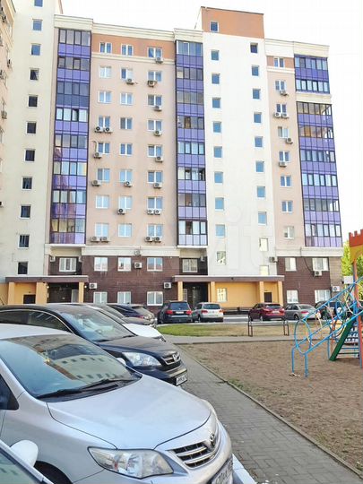 4-к. квартира, 135 м², 7/10 эт.