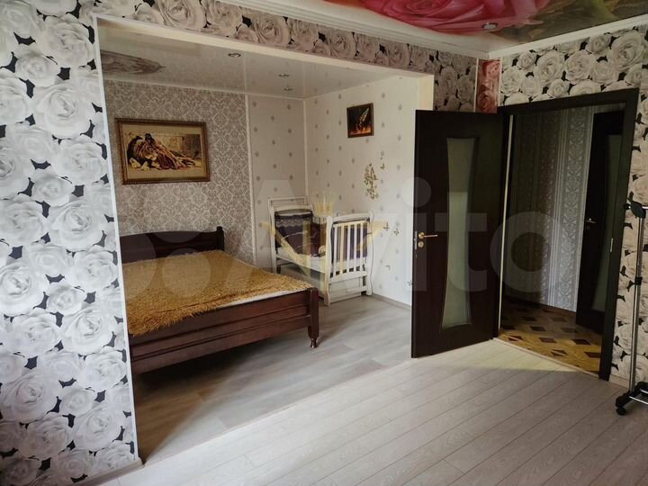 Дом 200 м² на участке 8 сот.