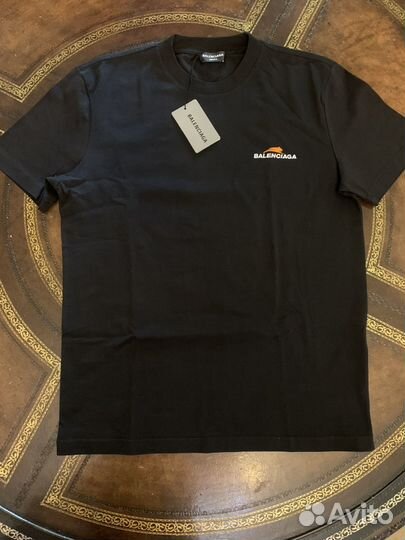Balenciaga футболка