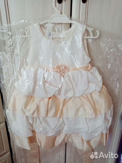 Нарядное платье