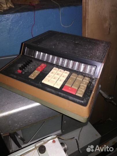 Калькулятор искра 111м