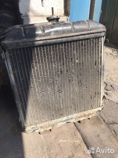 Радиатор газ 21