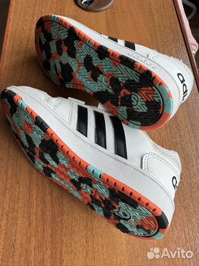 Кроссовки детские adidas 32 размер