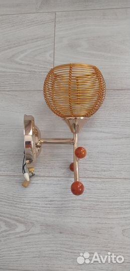 Настенный светильник бра