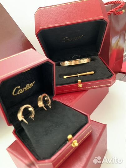 Золотые серьги Cartier Love