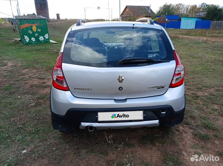 Renault Sandero Stepway 1.6 МТ, 2013, 137 700 км
