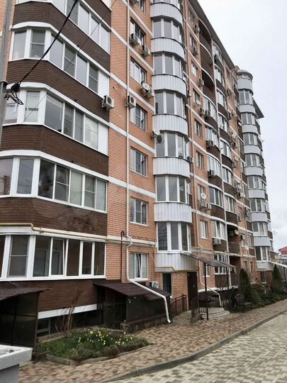 2-к. квартира, 69 м², 6/9 эт.