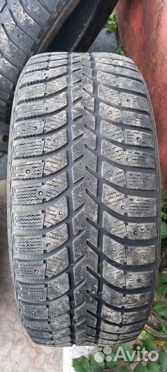 Bridgestone Ice Cruiser 5000 235/60 R16