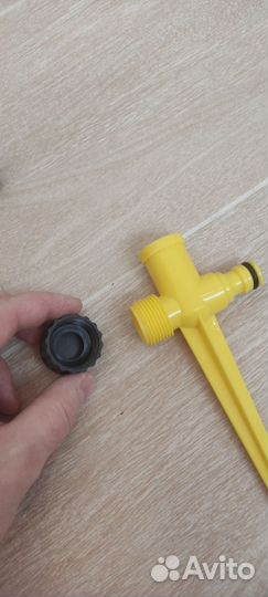 Садовый разбрызгиватель