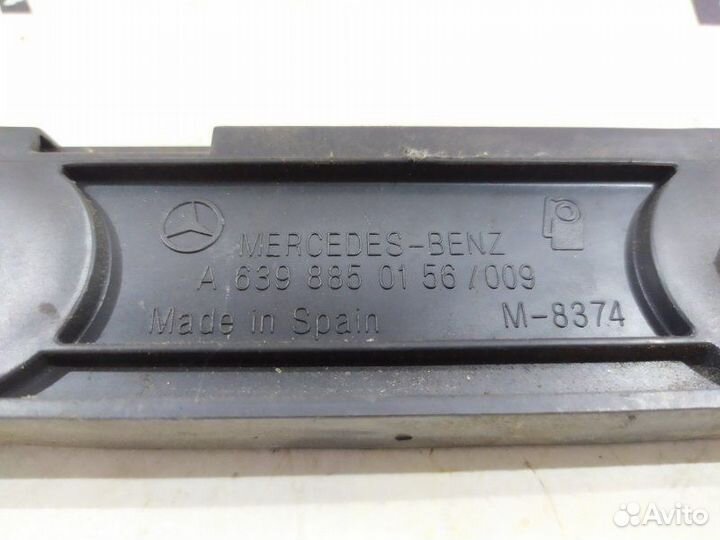 Крепление бампера заднее левое Mercedes Vito W639