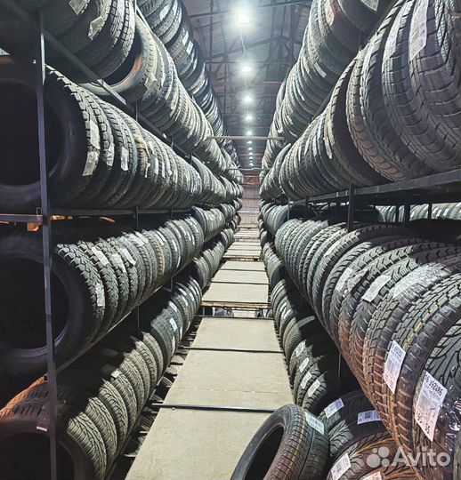 Goodyear Vector 4Seasons Gen-2 225/45 R17 94Y