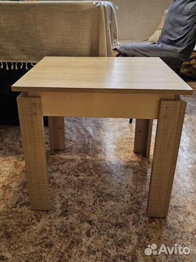 Журнальный стол