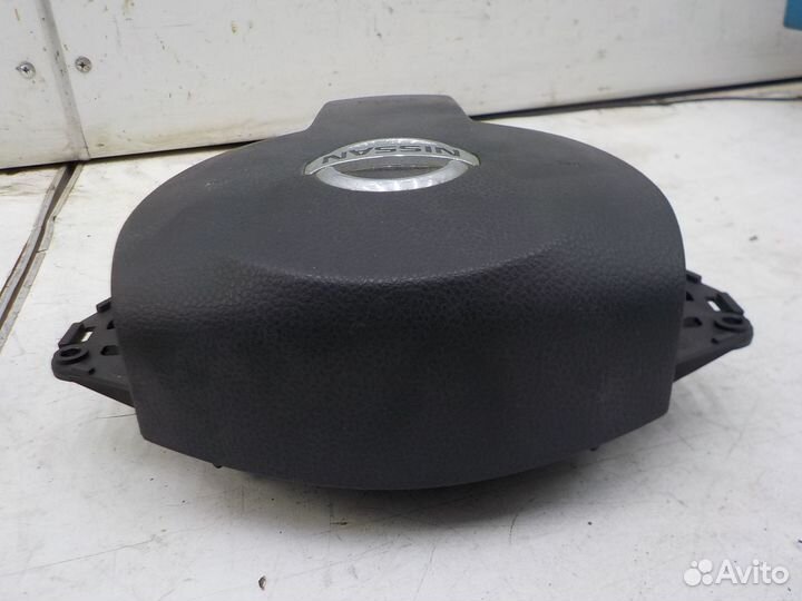 Подушка безопасности водителя на Nissan Qashqai