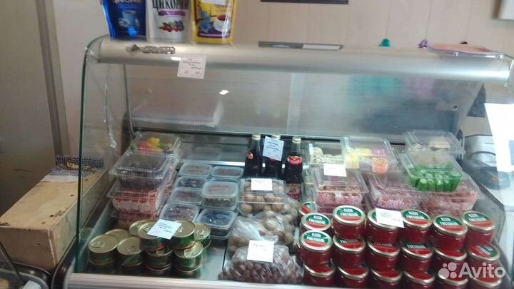 Холодильная витрина