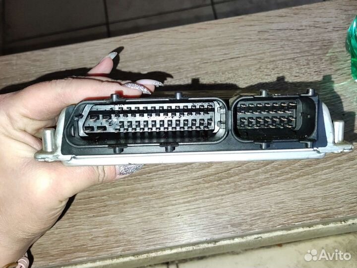 Эбу двигателя Audi,Volkswagen2.8 (4D0907551R)