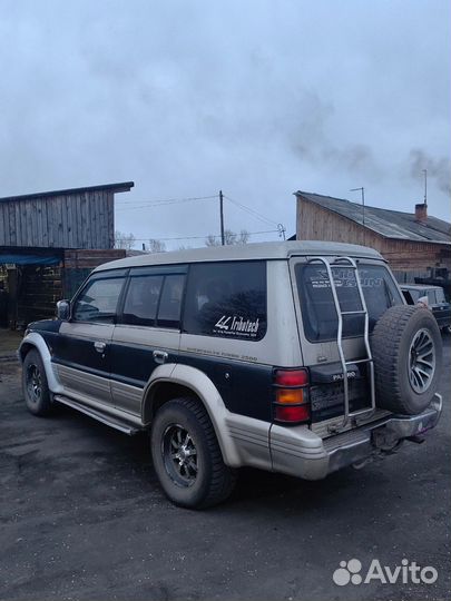 Mitsubishi Pajero 2.5 AT, 1992, 350 000 км