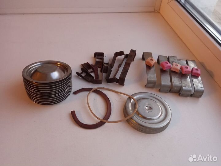 Овощерезка, корзина, крышки для консервирования