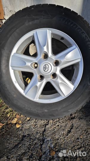 Оригинальный комплект колес Toyota Land Cruisre200