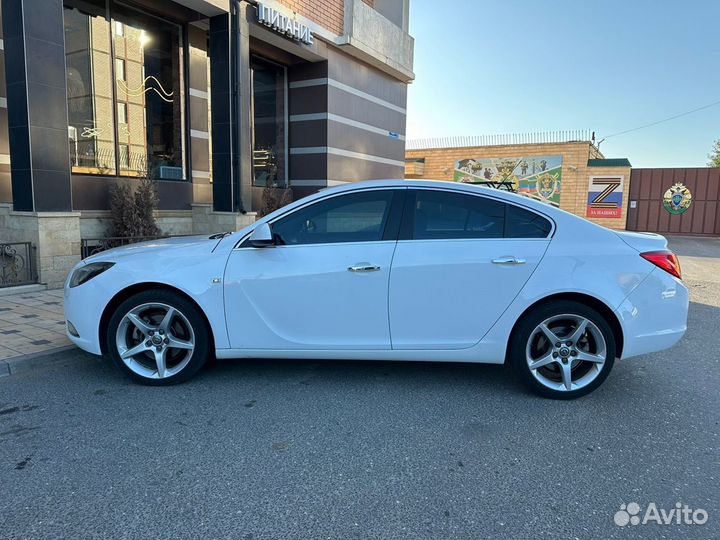 Opel Insignia 2.0 AT, 2012, 260 000 км