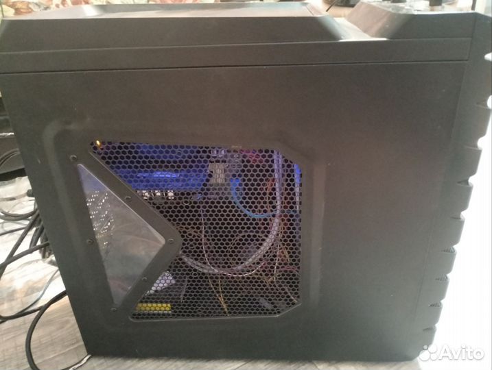 Стационарный компьютер