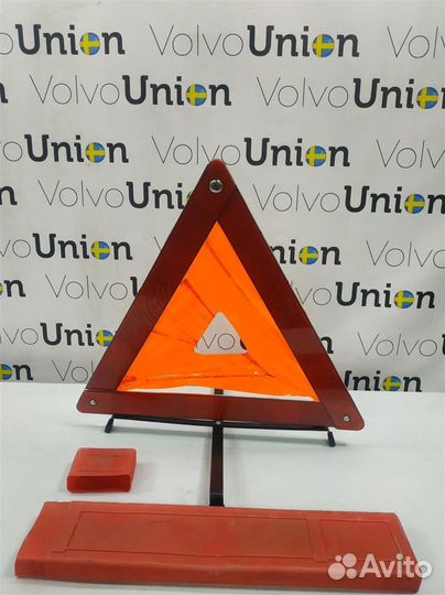 Знак аварийной остановки Volvo