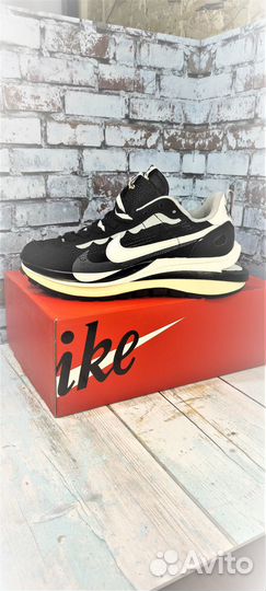 Кроссовки Nike Sakai
