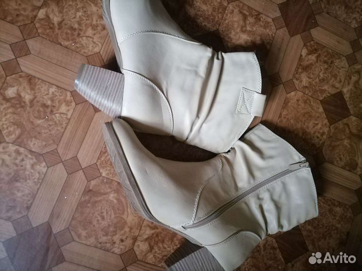 Полусапожки новые 41