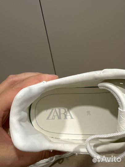 Кроссовки zara новые
