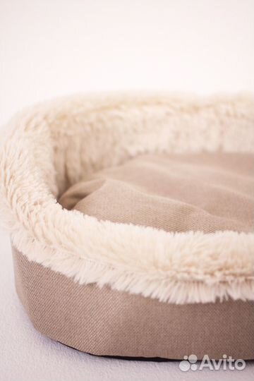 Лежанка для животных кошек собак