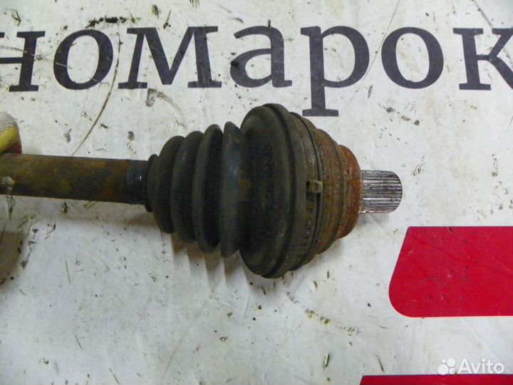 Полуось передняя левая Skoda Octavia