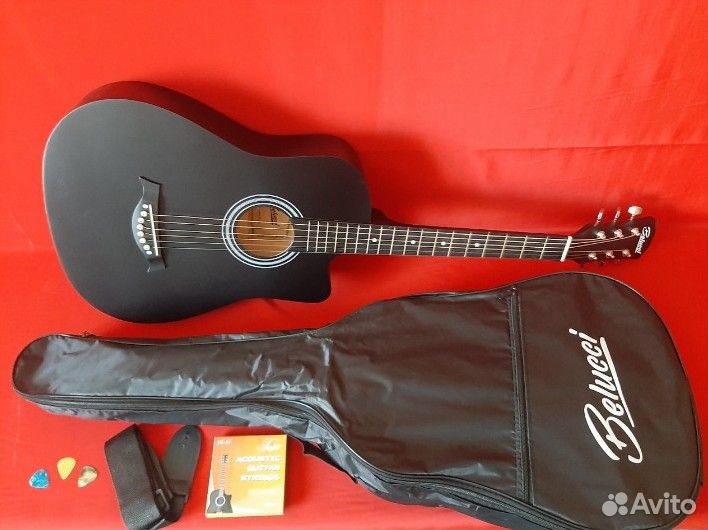 Гитара новая
