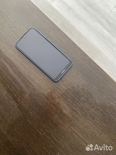 Телефон huawei y6