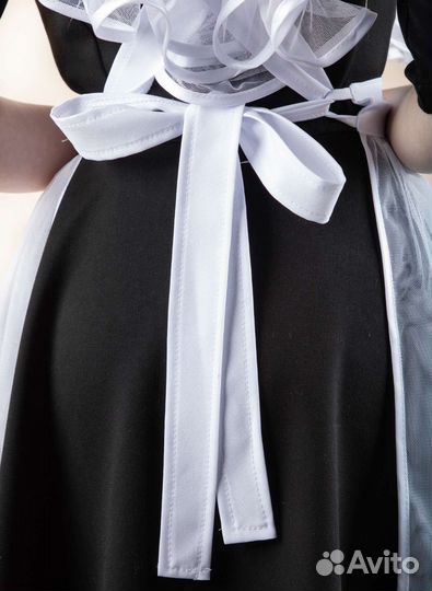 Белый школьный фартук