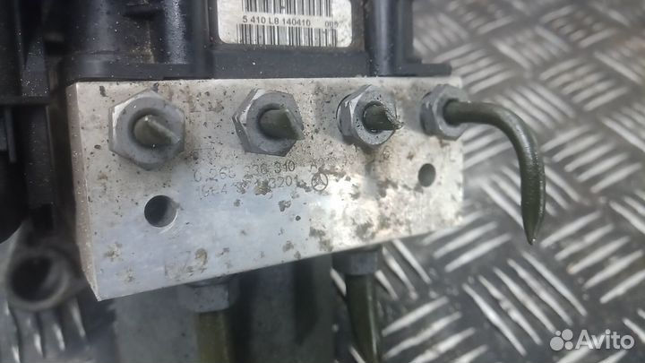 Блок управления тормозами/насос ABS Mercedes-Benz E-Class