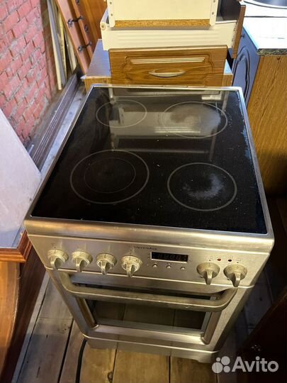 Плита электрическая Electrolux