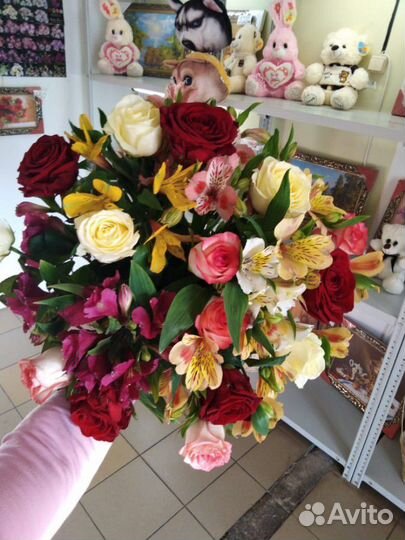 Заказать Цветы.Розы и другие цветы опт, розница