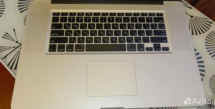 Apple MacBook Pro 17 2011, i7