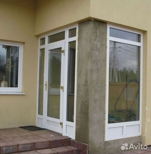 Дверь пластиковая