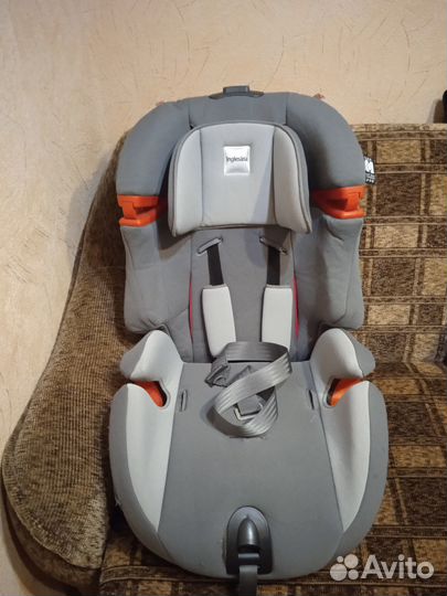 Детское кресло