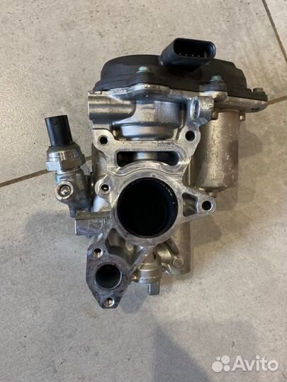 Клапан EGR Mercedes-Benz S-Class W222 656.929 2017